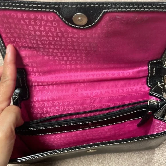 Kate Spade cross body wallet - Picture 2 of 2